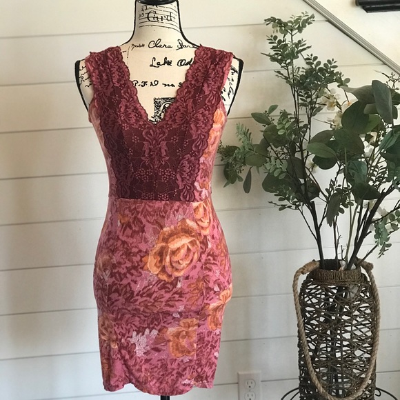 Free People Dresses & Skirts - Intimately Free People Floral Dress - XS